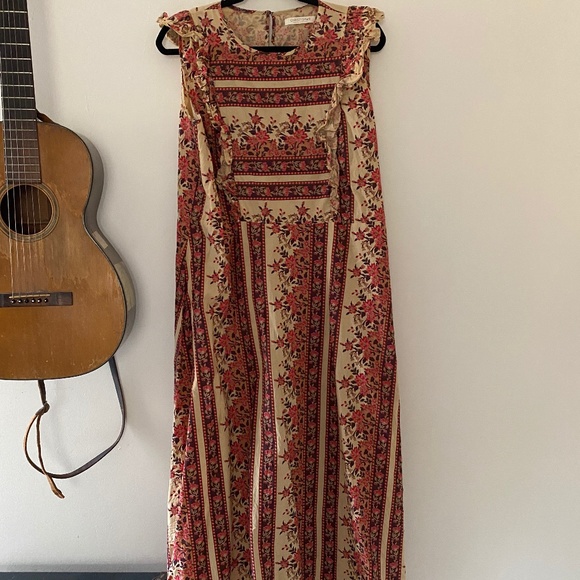 Christy Dawn Floral Maxi Dress - Red and Cream - Picture 5 of 8